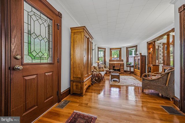 1101 YORKLYN RD, Hockessin, DE 19707