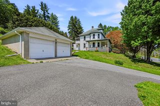1101 YORKLYN RD, Hockessin, DE 19707