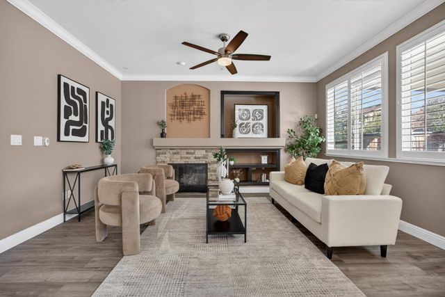 139 Ainger Cir, Sacramento, CA 95835