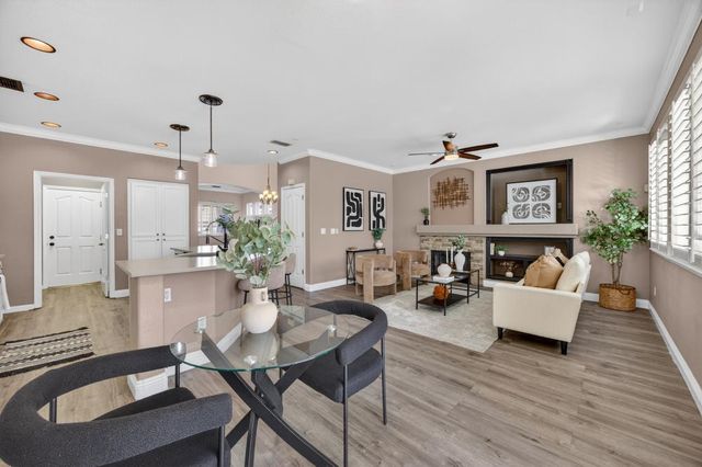 139 Ainger Cir, Sacramento, CA 95835