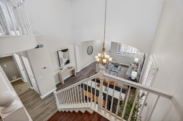 139 Ainger Cir, Sacramento, CA 95835