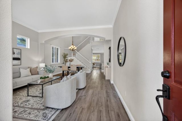 139 Ainger Cir, Sacramento, CA 95835