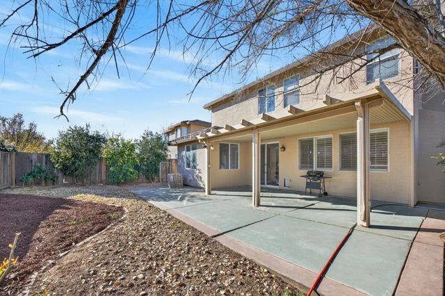 139 Ainger Cir, Sacramento, CA 95835