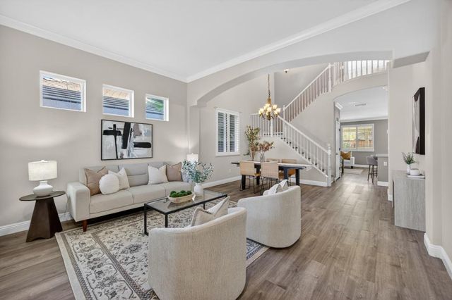 139 Ainger Cir, Sacramento, CA 95835