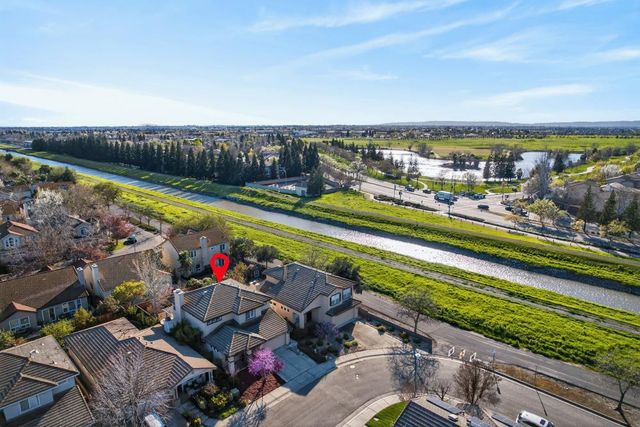 139 Ainger Cir, Sacramento, CA 95835