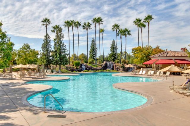 139 Ainger Cir, Sacramento, CA 95835