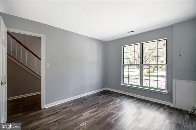 2207 COMMISSARY CIR, Odenton, MD 21113