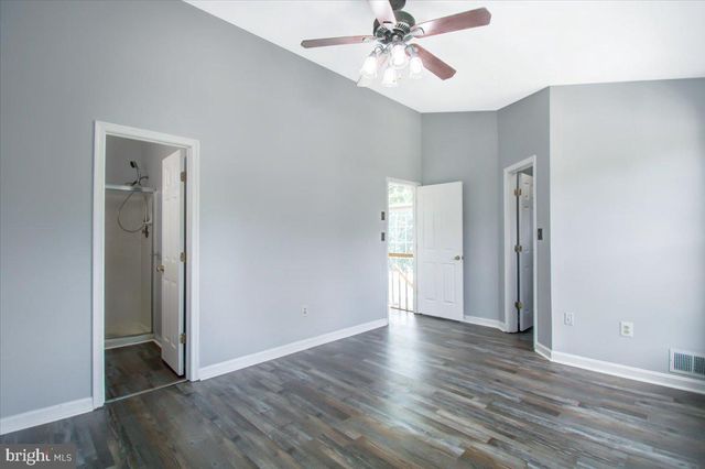 2207 COMMISSARY CIR, Odenton, MD 21113