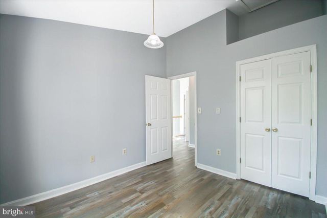 2207 COMMISSARY CIR, Odenton, MD 21113