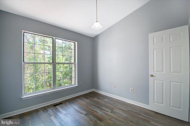 2207 COMMISSARY CIR, Odenton, MD 21113