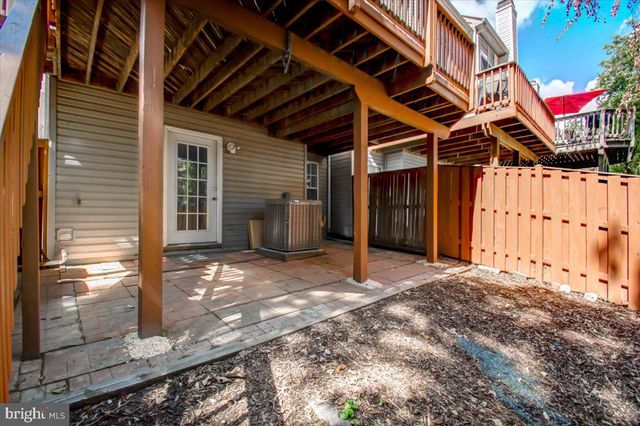 2207 COMMISSARY CIR, Odenton, MD 21113
