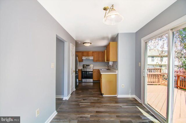 2207 COMMISSARY CIR, Odenton, MD 21113