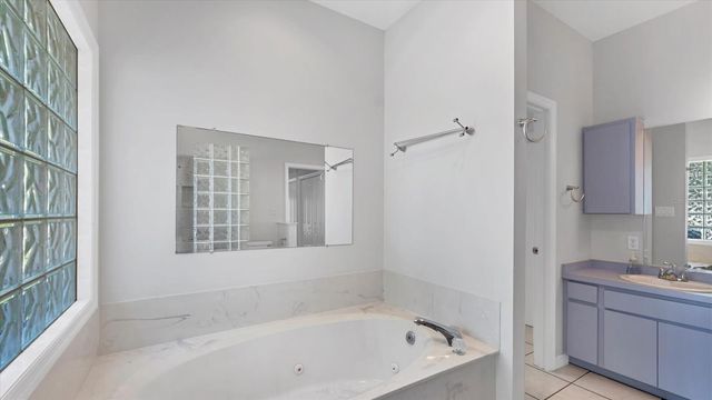 467 INGRES DRIVE, Nokomis, FL 34275