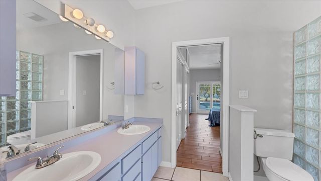 467 INGRES DRIVE, Nokomis, FL 34275