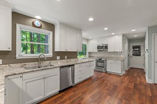 54 Edgewood Dr, Hilton Head Island, SC 29926