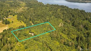 5742 Duane Lane NW, Olympia, WA 98502