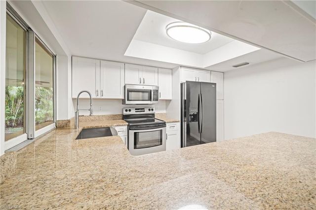 210 NE 10th AVE, Cape Coral, FL 33909