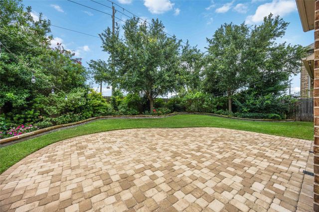 1628 Longwood Glen Lane, Friendswood, TX 77546