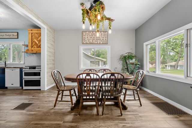 6300 Proctor Avenue, Comstock Twp, MI 49048
