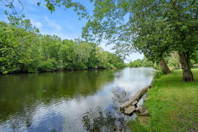 6300 Proctor Avenue, Comstock Twp, MI 49048