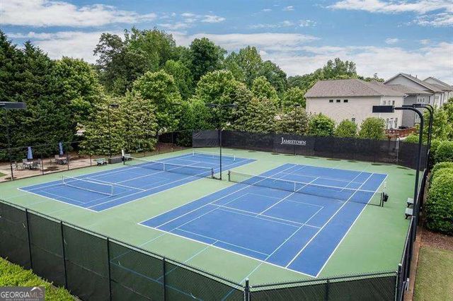 7990 Willoughby Court, Alpharetta, GA 30005