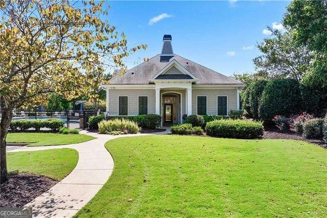 7990 Willoughby Court, Alpharetta, GA 30005