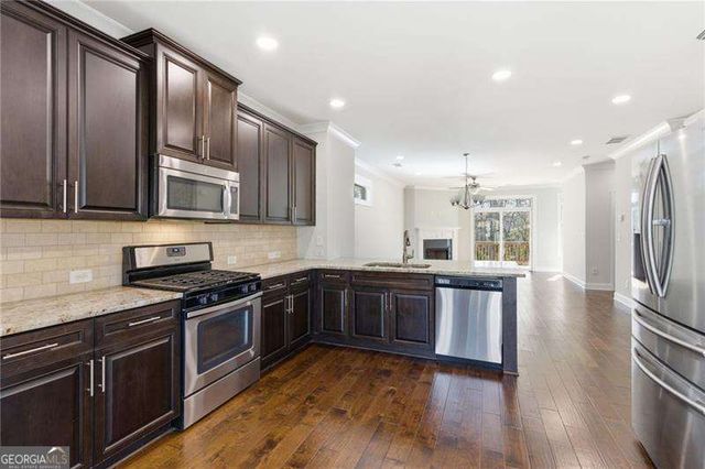 7990 Willoughby Court, Alpharetta, GA 30005