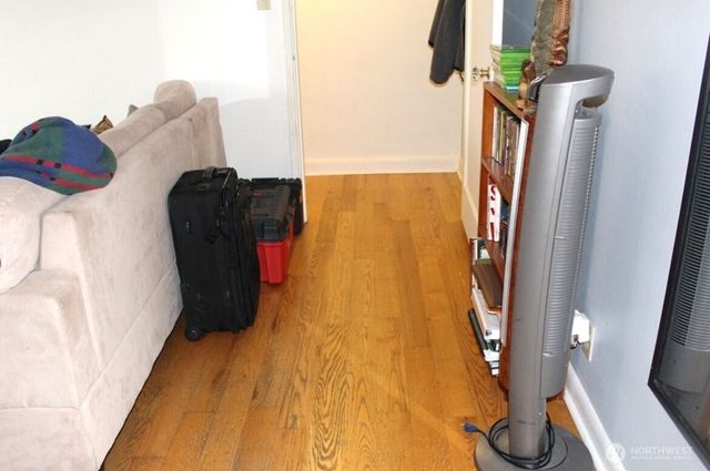 7311 Woodlawn Avenue NE, Seattle, WA 98115