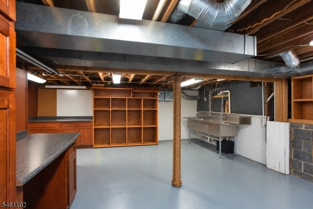 200 Hockenbury Rd, Hillsborough Twp., NJ 08844