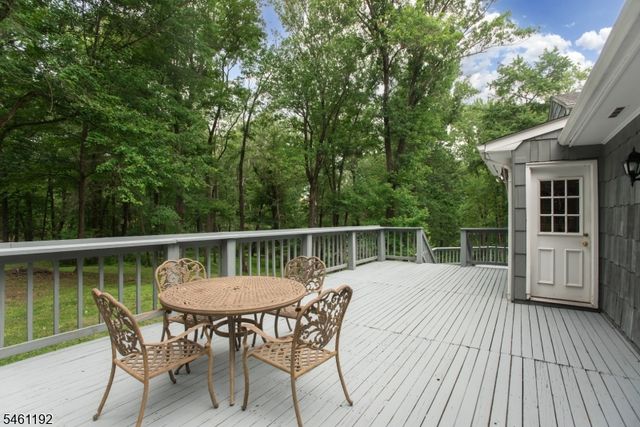 200 Hockenbury Rd, Hillsborough Twp., NJ 08844