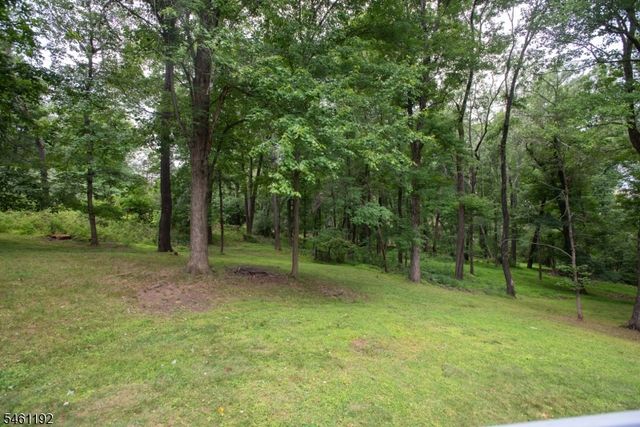 200 Hockenbury Rd, Hillsborough Twp., NJ 08844