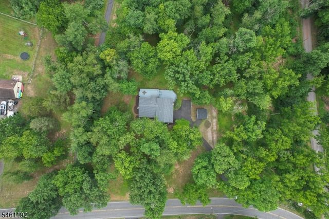 200 Hockenbury Rd, Hillsborough Twp., NJ 08844