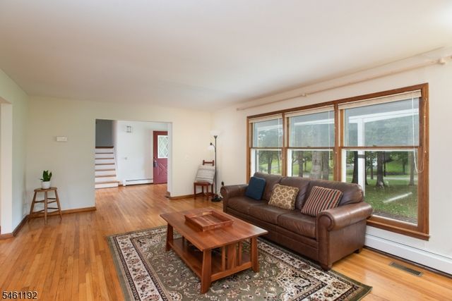 200 Hockenbury Rd, Hillsborough Twp., NJ 08844