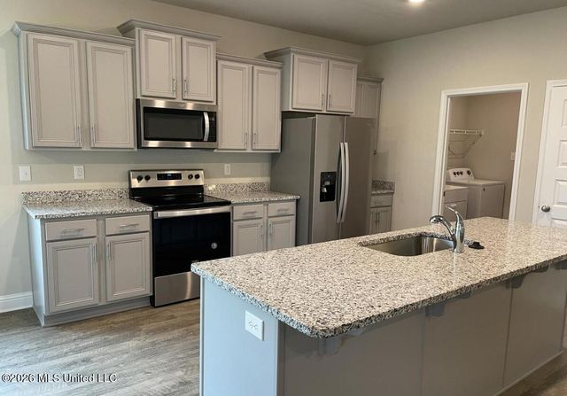 9557 Mallette Drive, Biloxi, MS 39532