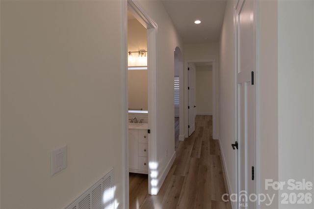 3802 Lyle Creek Avenue NE, Conover, NC 28613