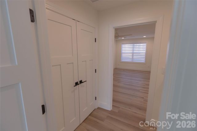 3802 Lyle Creek Avenue NE, Conover, NC 28613