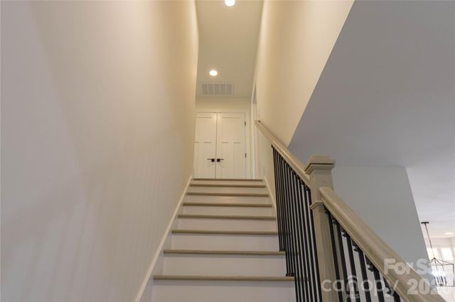 3802 Lyle Creek Avenue NE, Conover, NC 28613