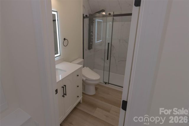 3802 Lyle Creek Avenue NE, Conover, NC 28613