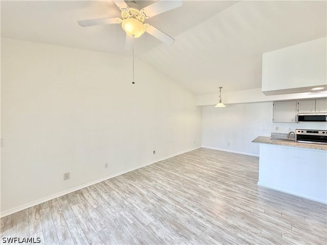 4680 Saint Croix LN 535, Naples, FL 34109