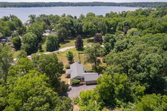 5619 Rays Drive, Onsted, MI 49265