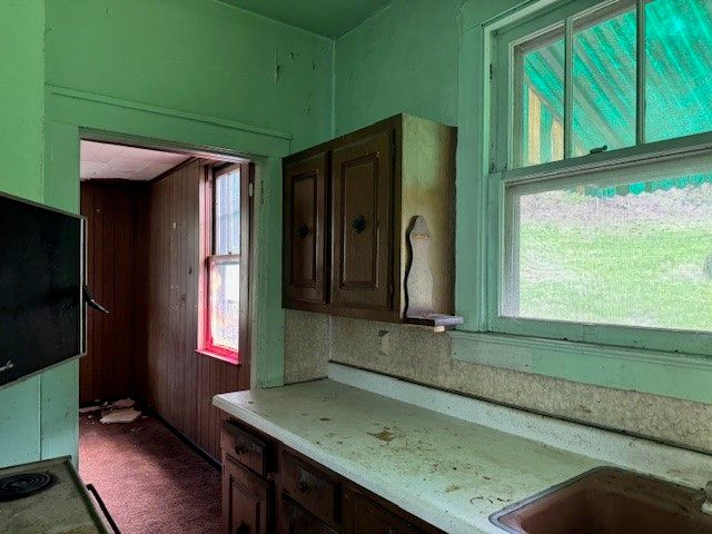 84 Union St, Brownsville, PA 15417