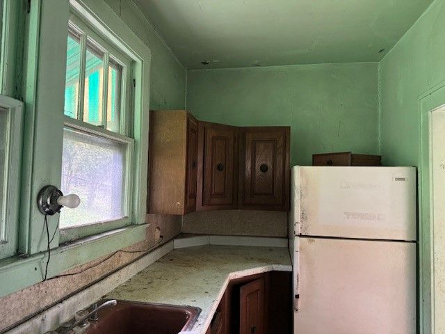 84 Union St, Brownsville, PA 15417