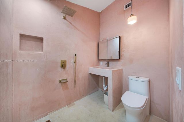 5510 NW 1st Ave, Miami, FL 33127