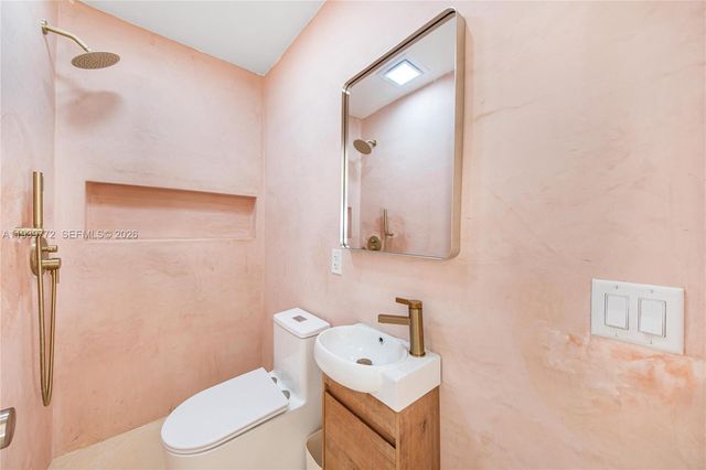 5510 NW 1st Ave, Miami, FL 33127