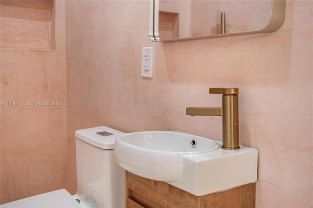 5510 NW 1st Ave, Miami, FL 33127