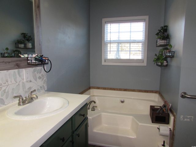 1930 W Highway 9 Bypass, Loris, SC 29569