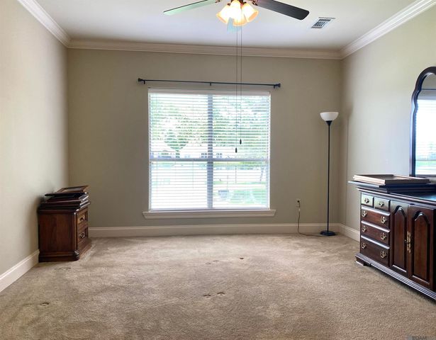 477 Lakeshore Dr, Oscar, LA 70762