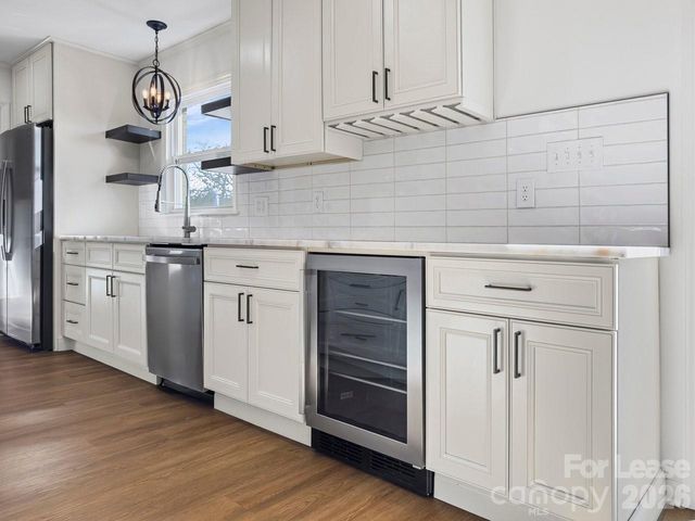 16808 Knoxwood Drive, Huntersville, NC 28078