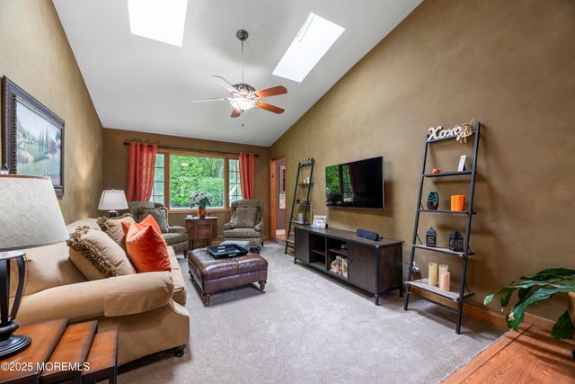 28 Sugarbush Road, Howell, NJ 07731