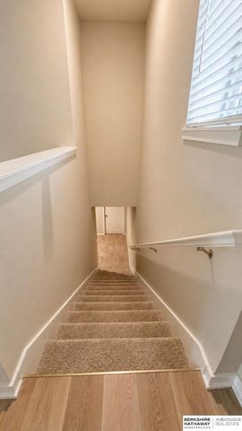 6430 Harvest Drive, Papillion, NE 68157